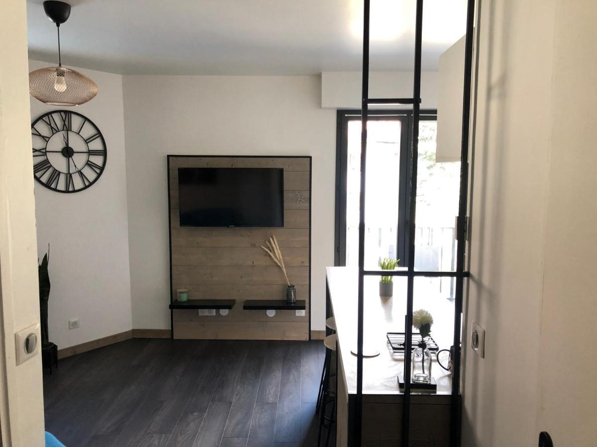 Appartement Cosy Proche De La Gare Сен-Жан-де-Морьен Экстерьер фото